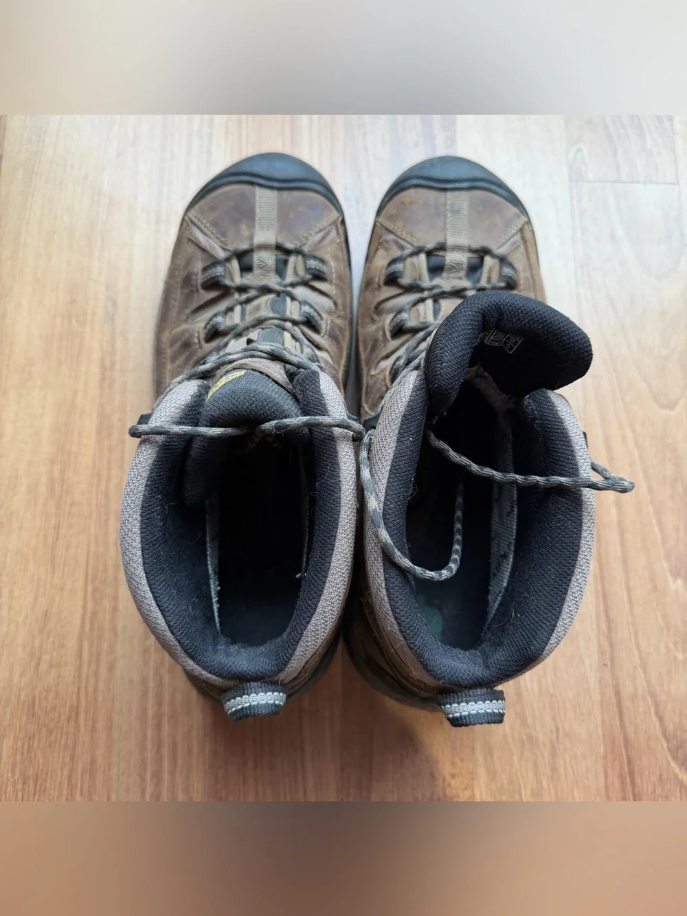 KEEN Brown and Black Men's Waterproof Leather Hiking Boots